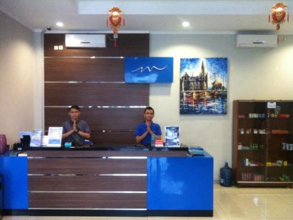 Lj Hotel Bandung Exteriör bild