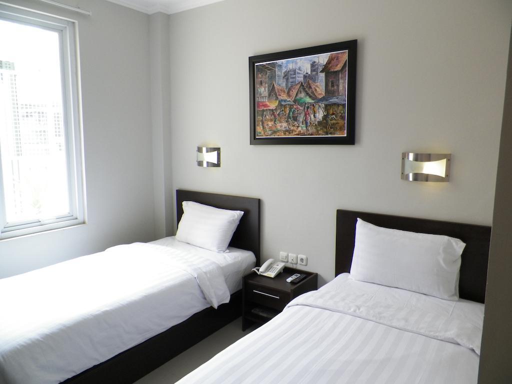 Lj Hotel Bandung Rum bild